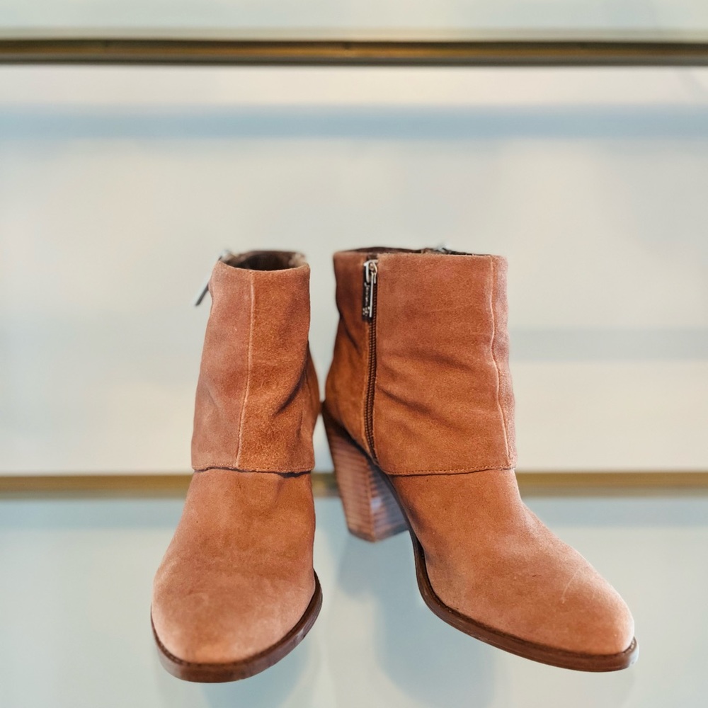 Jessica Simpson Tan Suede Leather Ankle Boots